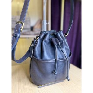 Vintage Coach Navy Blue Leather Drawstring Bucket Crossbody Bag Brass Hardware